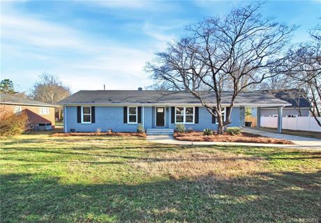 612 Bancroft Drive