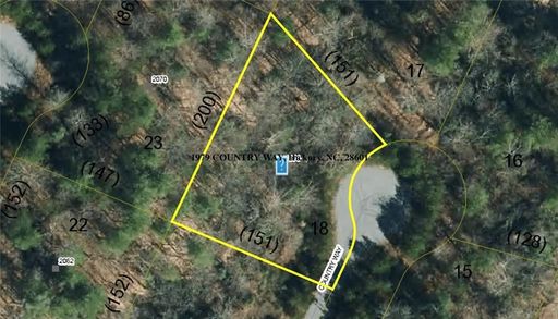 1979 Country Way sold home in Country Place, Hickory, NC