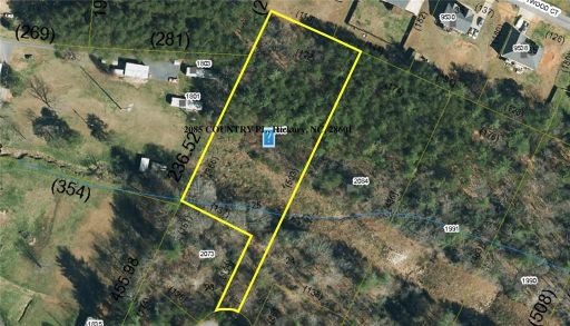 2085 Country Place sold home in Country Place, Hickory, NC