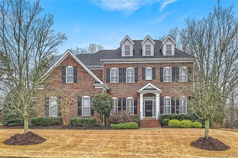610 Castlestone Lane