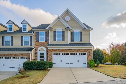 506 Sailview Drive