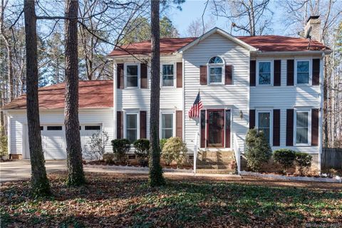 210 Timberlake Drive sold home in Woodbridge Run, Salisbury, NC