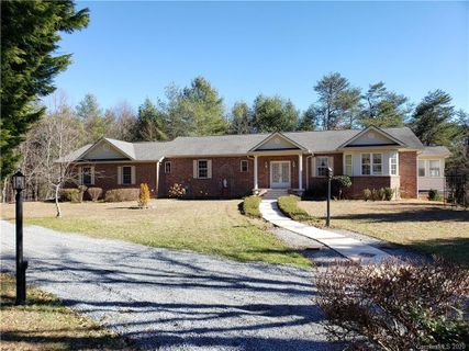 3004 Sourwood Trail