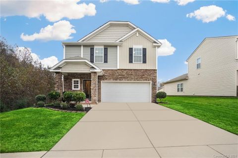 8426 Romana Red Lane