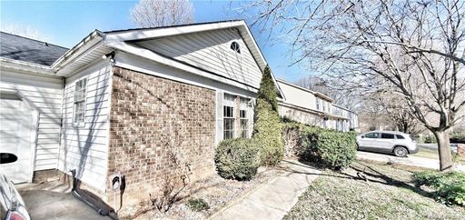 4917 Harri Ann Drive sold home in Hunters Creek, Charlotte, NC