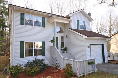 22 Tarragon Place