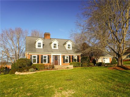 56 35th Avenue sold home in Pitts Park, Hickory, NC