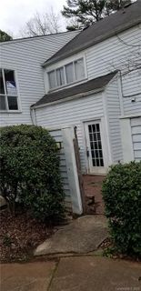 7111 Stonington Lane