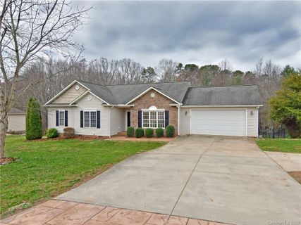146 Foy Lane sold home in North Crossing, Statesville, NC