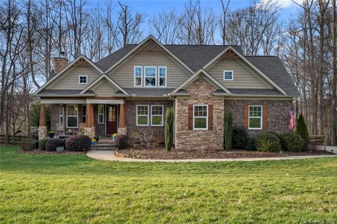 240 Highland Forest Drive