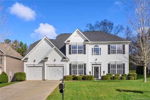 Previously sold for $318,000