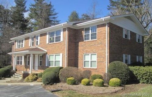 28 Capri Lane 2-A sold home in Colonial Manor, Hendersonville, NC