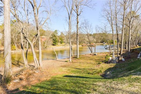 4136 Charlotte Highway D