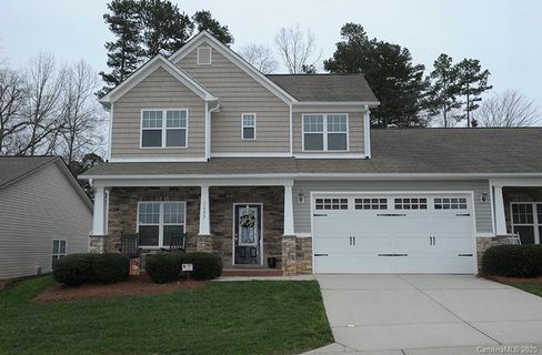 1605 Amberlight Circle