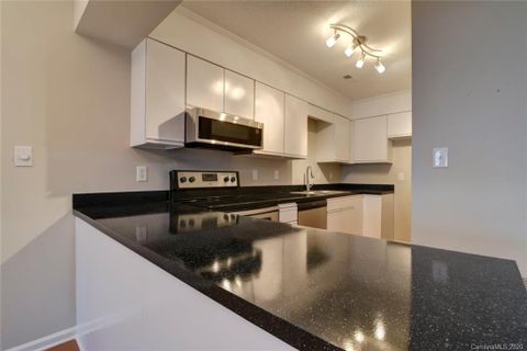 847 Coventry Lane sold home in Berkshires Mark, Statesville, NC