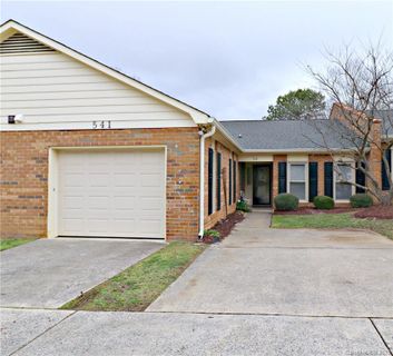 541 Camrose Circle