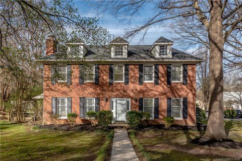 2700 Briar Ridge Drive