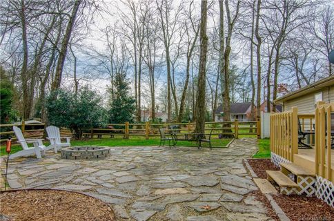 22 Partridge Berry Loop