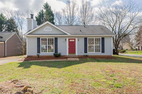 8900 Mackenzie Court