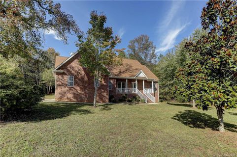 489 Peaceful Creek Drive