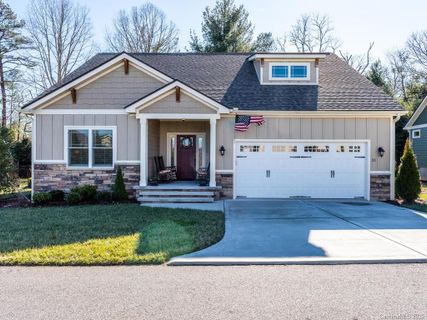Previously sold for $384,000