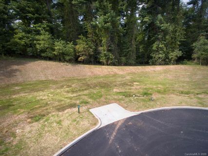 72 Malvern Walk 18