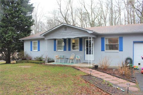 128 Upward Acres Street sold home in Upward Acres, East Flat Rock, NC