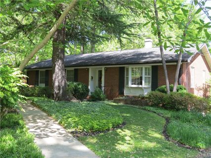 1411 Forest Park Drive
