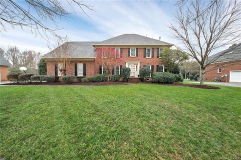 10902 Megwood Drive sold home in Berwick, Charlotte, NC