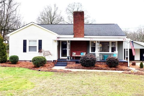 67 Admiral Avenue