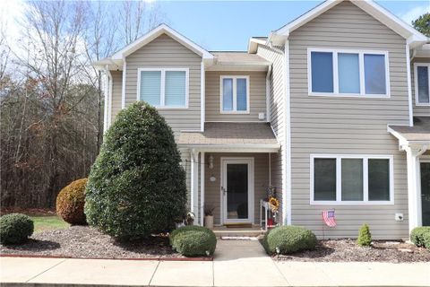 3249 White Oak Court sold home in White Oak Manor, Claremont, NC