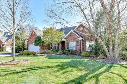 634 Powder Horn Lane