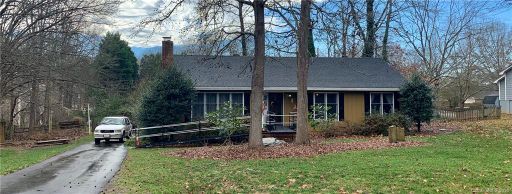 3516 Hickory Nut Court