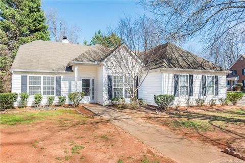 6215 Moss Bank Court