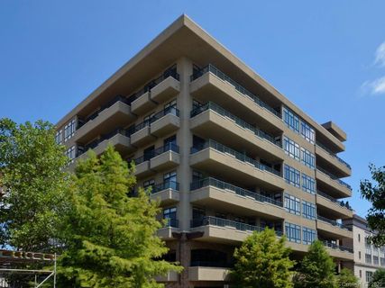 21 Battery Park Avenue 501 sold home in 21 Battery Park, Asheville, NC