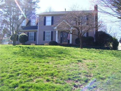 1325 Morrocroft Trail sold home in South Pines, Gastonia, NC