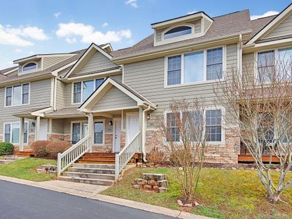122 Rotunda Circle