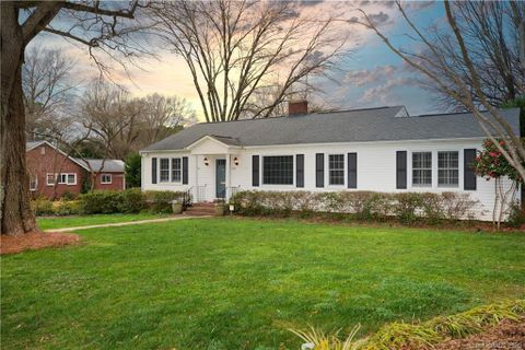 1163 Woodland Drive