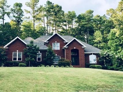 2900 Waterford Lane 26 & 27