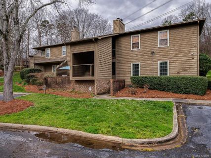 Previously sold for $183,000