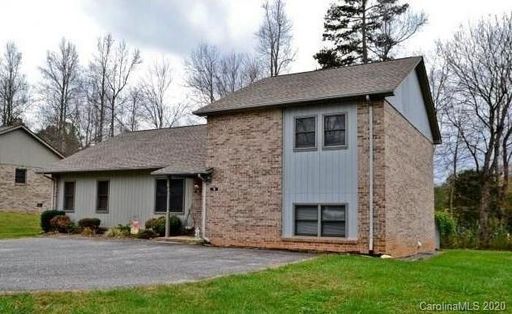 18 Whispering Pines Drive sold home in Whispering Pines, Marion, NC