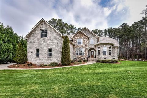 154 Indian Trail