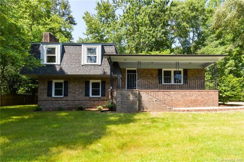 209 Brookside Drive
