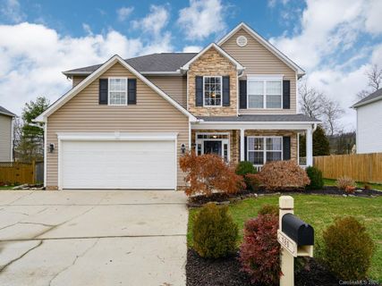 180 Wildbriar Road 12