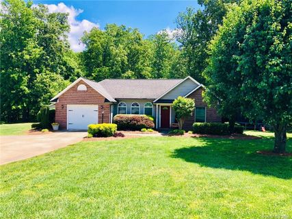 Previously sold for $280,000