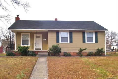 1114 E Park Drive
