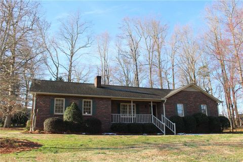 5555 Creekwood Drive 11 sold home in Spring Valley, Salisbury, NC