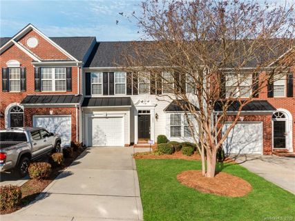 1882 Lookout Lane 53