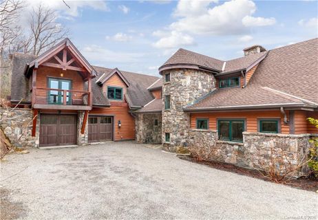 9 Cary Lane sold home in Peach Knob Meadows, Asheville, NC