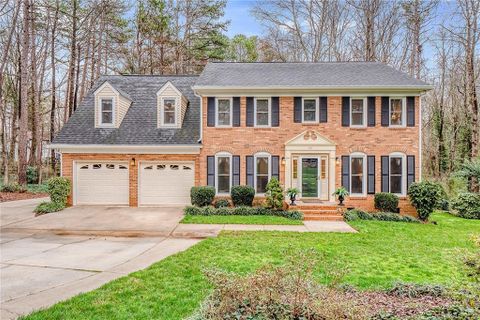 113 Pineridge Drive